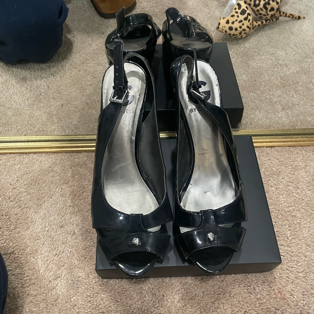 Guess heels size 8